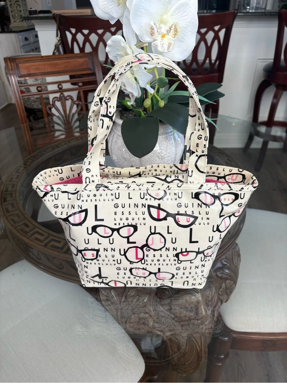 🩷🩷LULU GUINNESS PRINTED LAMINATED BAG & COSMETIC BAG!🩷🩷
